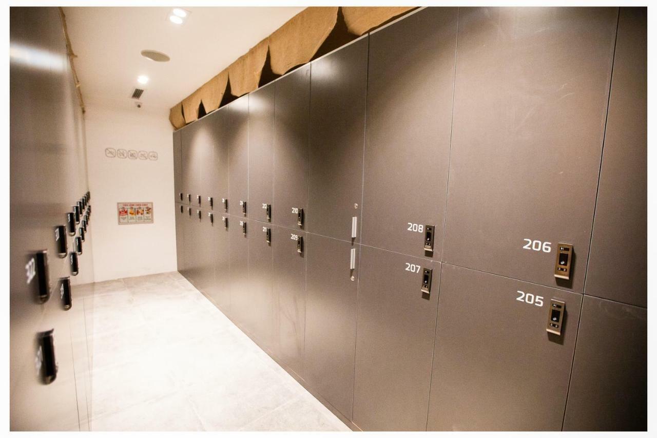 Khan Hoang Capsule Hotel (Adults Only) Ханой Экстерьер фото